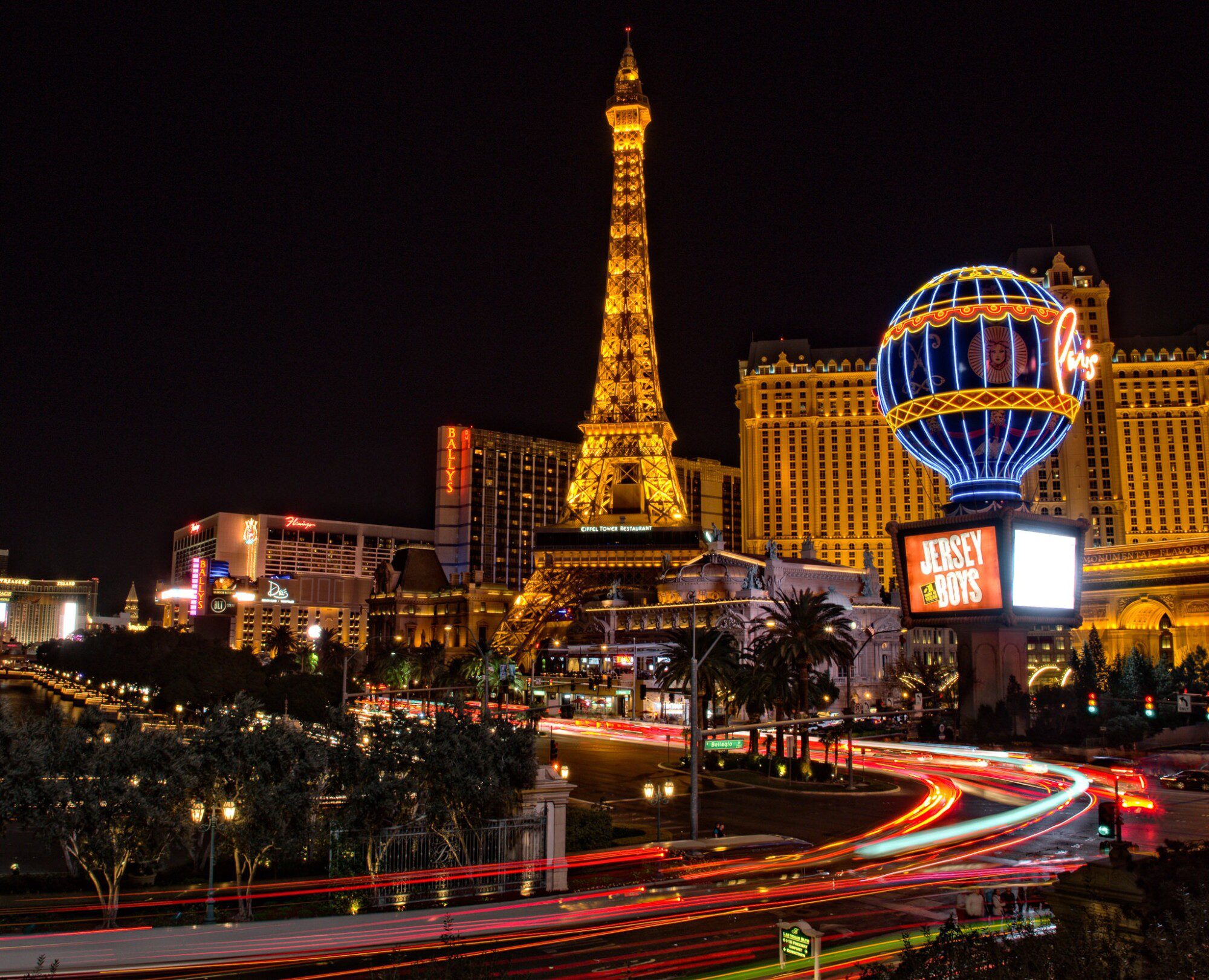 Las Vegas - Gambling, Entertainment, Tourism