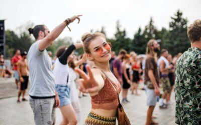 Express Your Wild and Creative Spirit With Cute Festival Outfits in Vegas